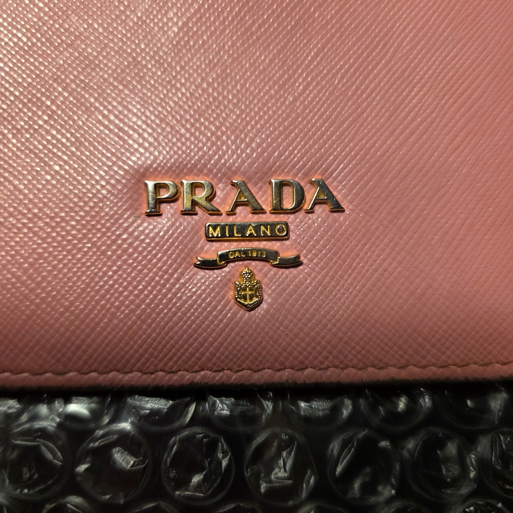 PRADA Milano Pink Saffiano Leather Wallet Interior - Picture 3 of 16
